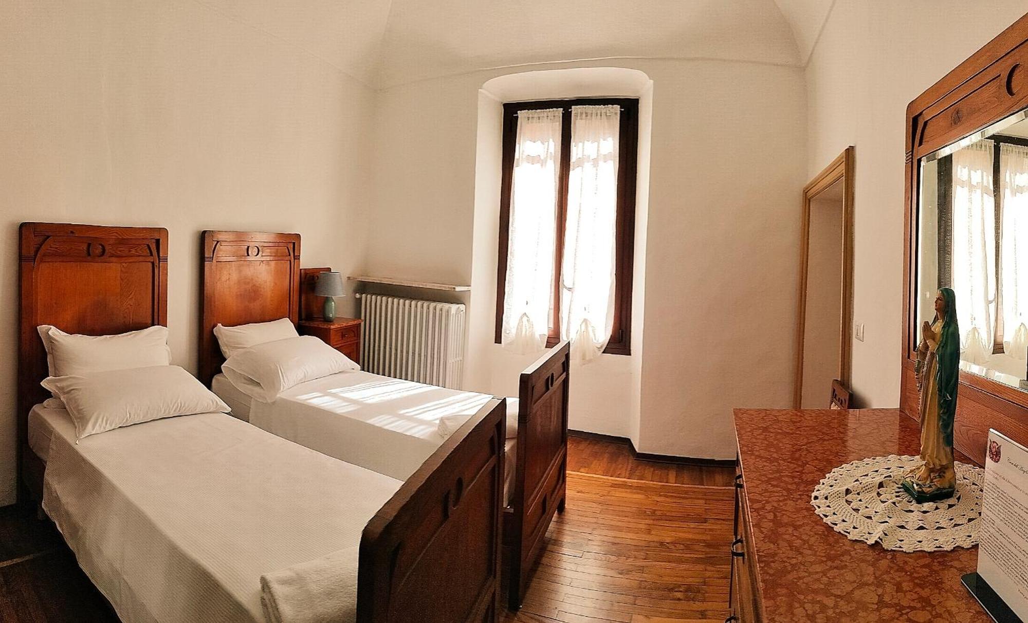 Casa Dell'Angelo Custode Hotel Chiusa di Pesio ภายนอก รูปภาพ